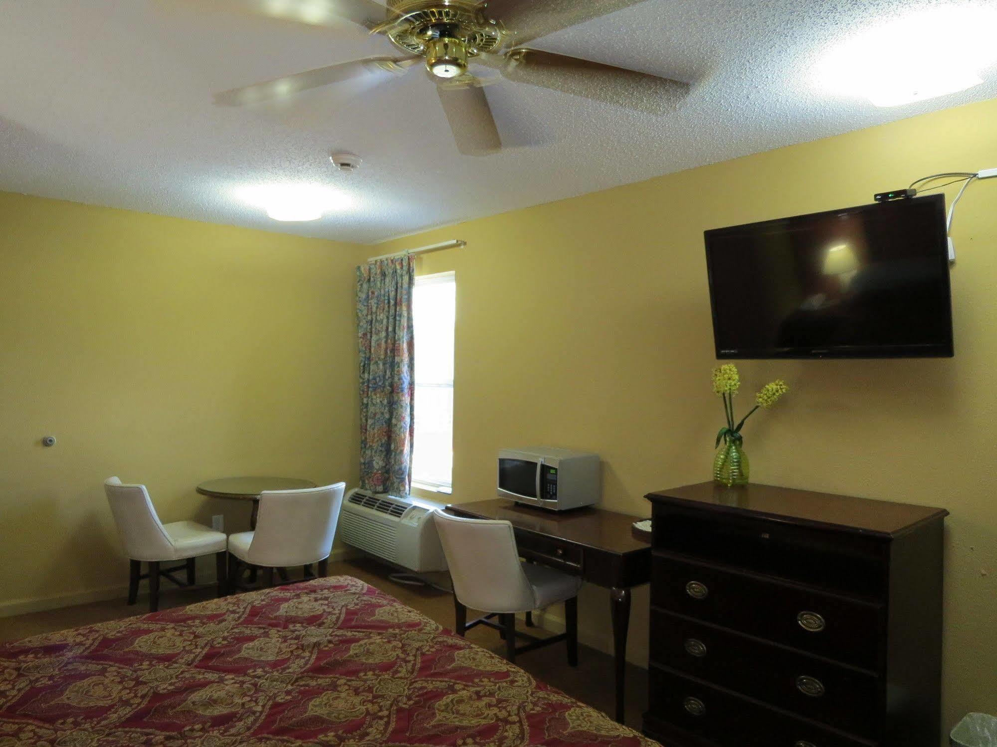 First Western Inn Caseyville Dış mekan fotoğraf