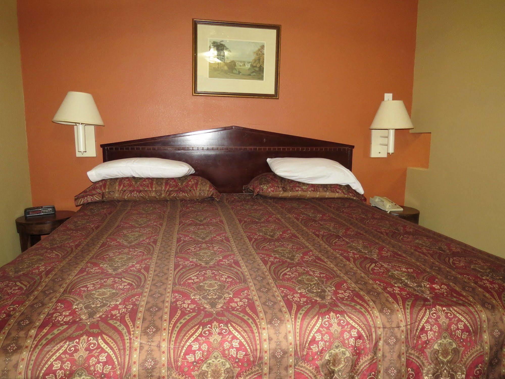 First Western Inn Caseyville Dış mekan fotoğraf